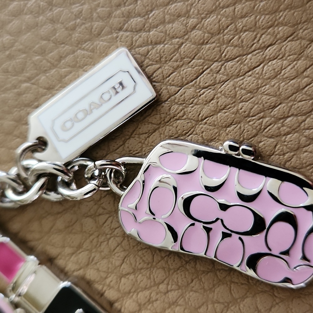 Adorable NWOT Coach Sunglasses, Lipstick, & Lips Bag Charm or Key Ring 💄💋 - Picture 10 of 13